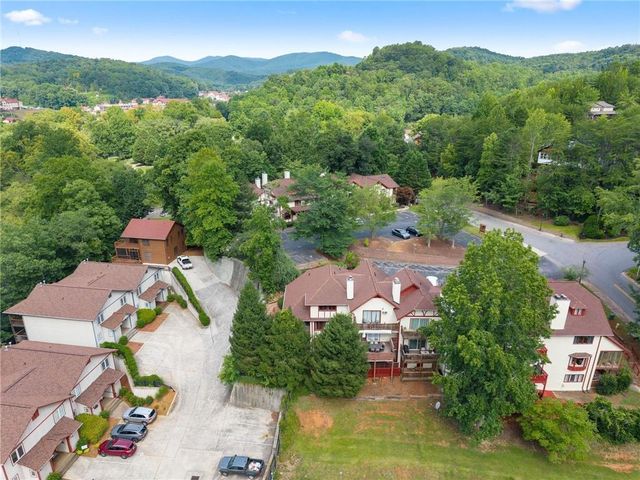 327 Brucken Strasse 311, Helen, GA 30545