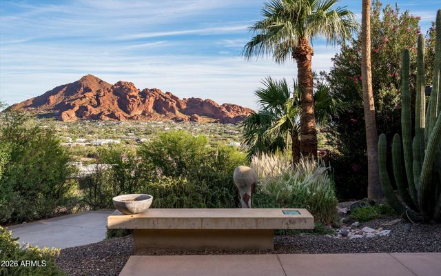 4302 E HIGHLANDS Drive, Paradise Valley, AZ 85253