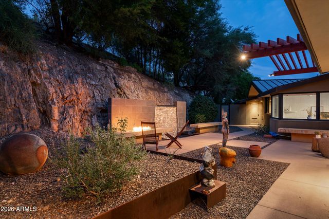4302 E HIGHLANDS Drive, Paradise Valley, AZ 85253