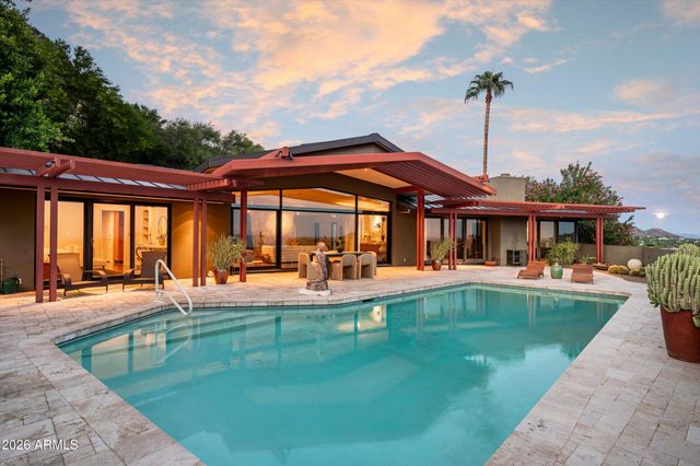 4302 E HIGHLANDS Drive, Paradise Valley, AZ 85253