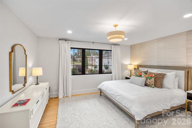 301 Whitestone Road, Charlotte, NC 28270