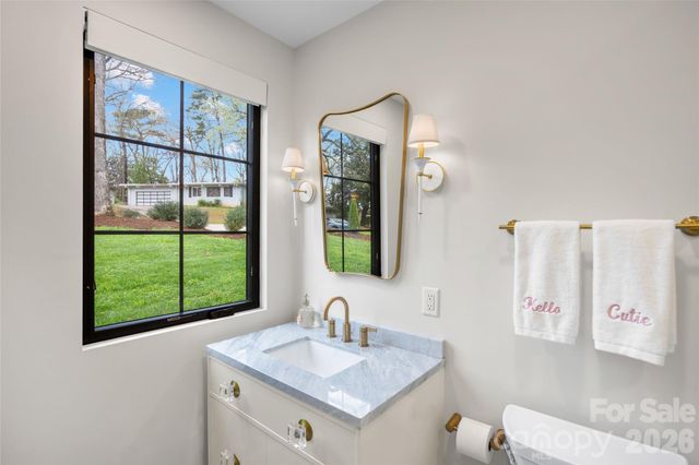 301 Whitestone Road, Charlotte, NC 28270