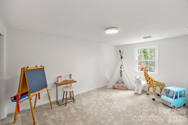 301 Whitestone Road, Charlotte, NC 28270