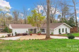 301 Whitestone Road, Charlotte, NC 28270