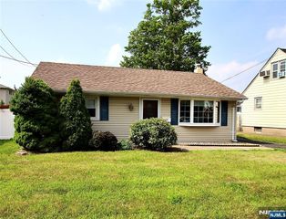 309 President Street, Saddle Brook, NJ 07663