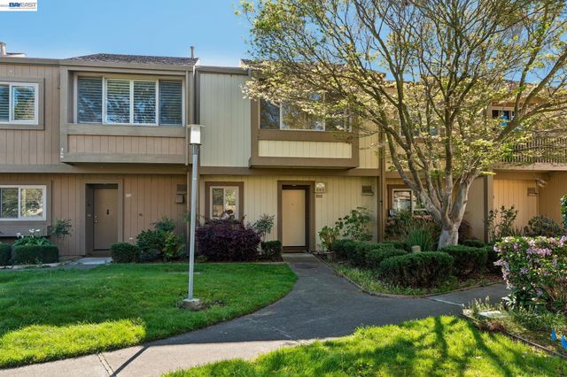 1159 Admiralty Ln, Alameda, CA 94502