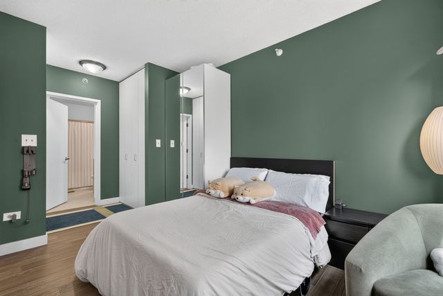 222 N Columbus Drive 2210, Chicago, IL 60601
