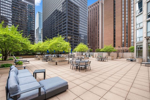 222 N Columbus Drive 2210, Chicago, IL 60601