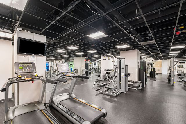 222 N Columbus Drive 2210, Chicago, IL 60601