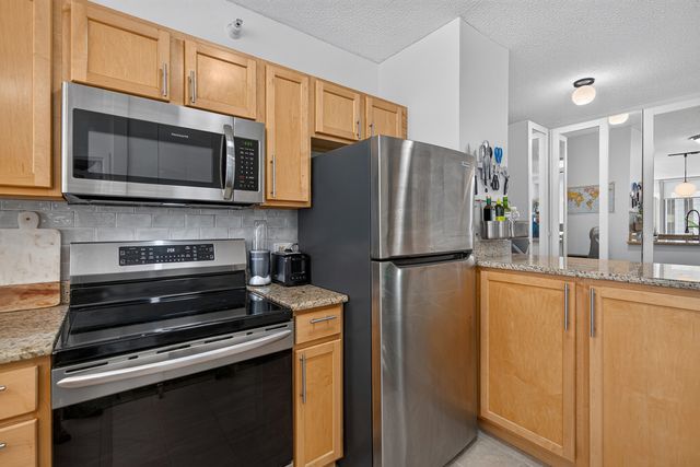 222 N Columbus Drive 2210, Chicago, IL 60601