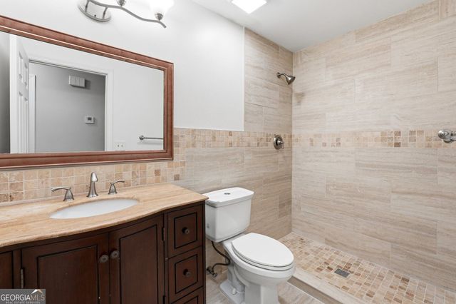 3861 Nowlin Road NW, Kennesaw, GA 30144