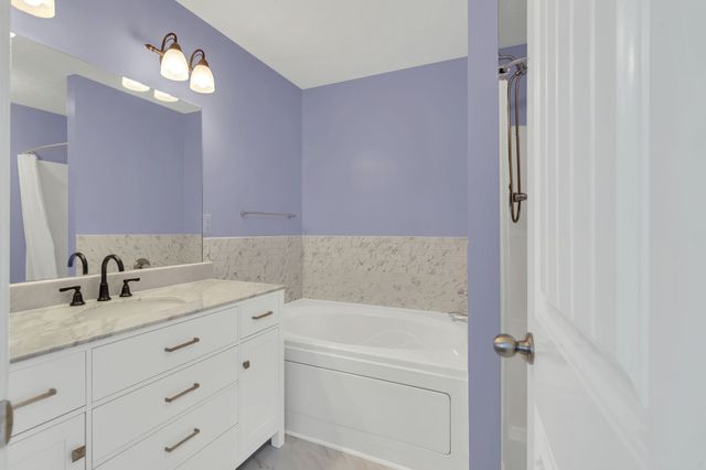 1341 Loren Cir, Clarksville, TN 37042