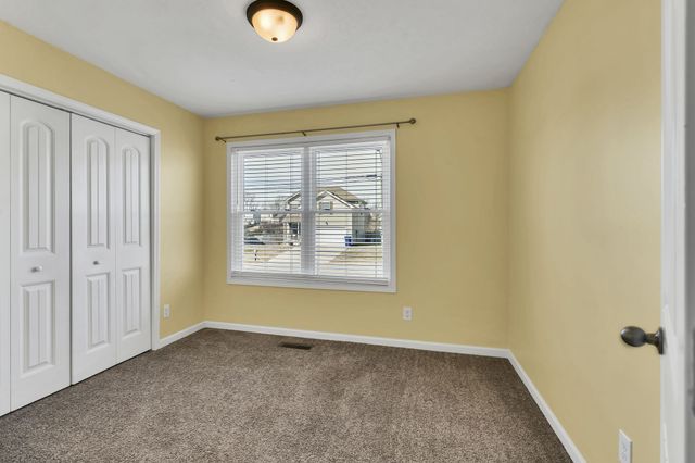 1341 Loren Cir, Clarksville, TN 37042