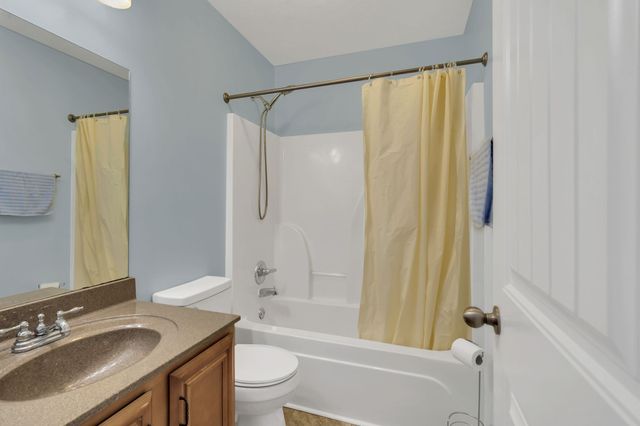 1341 Loren Cir, Clarksville, TN 37042