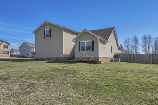 1341 Loren Cir, Clarksville, TN 37042