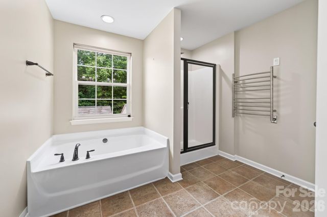 8261 Bridgegate Drive, Huntersville, NC 28078