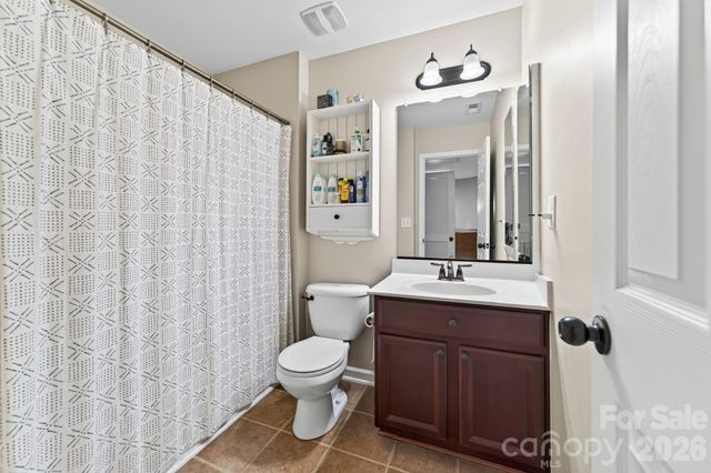 8261 Bridgegate Drive, Huntersville, NC 28078