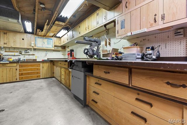 139 College Drive, St Charles, MO 63301