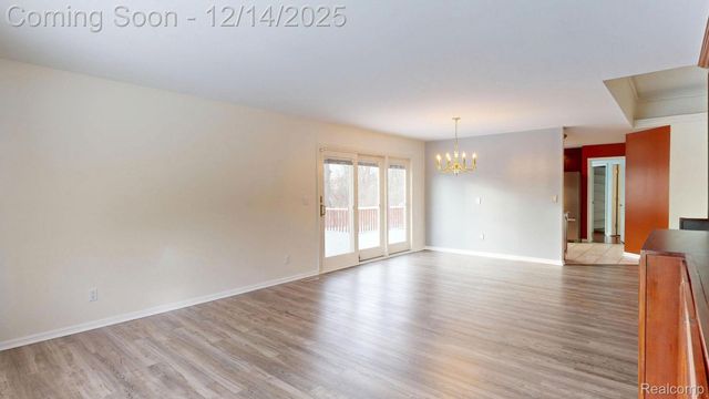 2245 W Cook Road, Grand Blanc, MI 48439