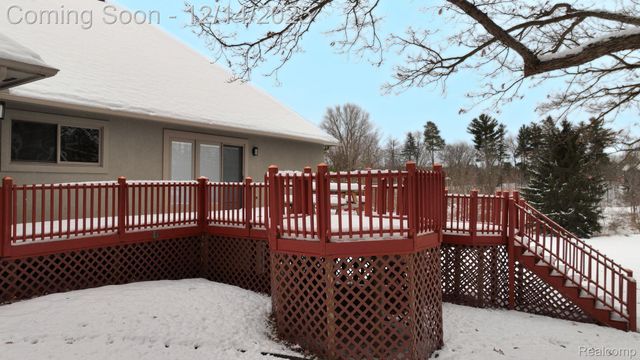 2245 W Cook Road, Grand Blanc, MI 48439