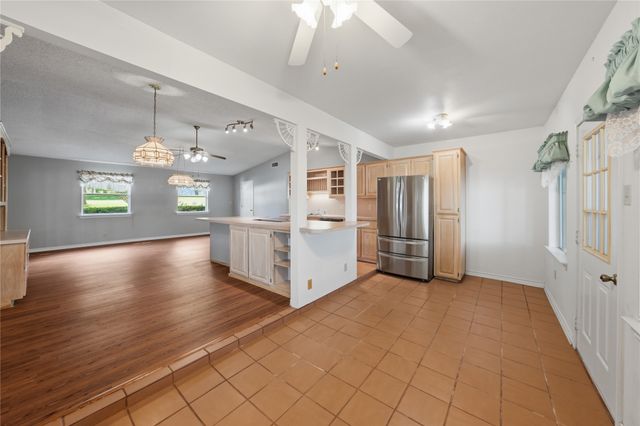 158 Baywood Boulevard, Mabank, TX 75156