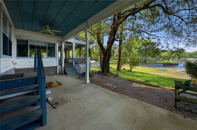 158 Baywood Boulevard, Mabank, TX 75156