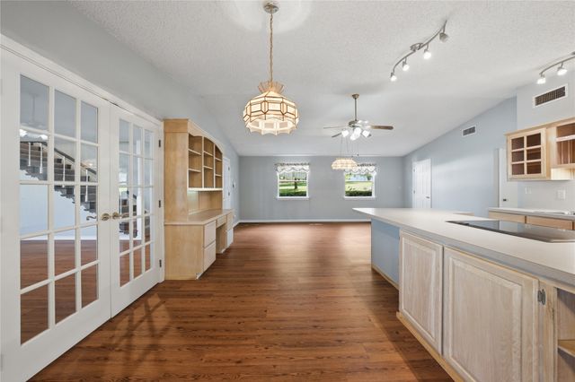 158 Baywood Boulevard, Mabank, TX 75156