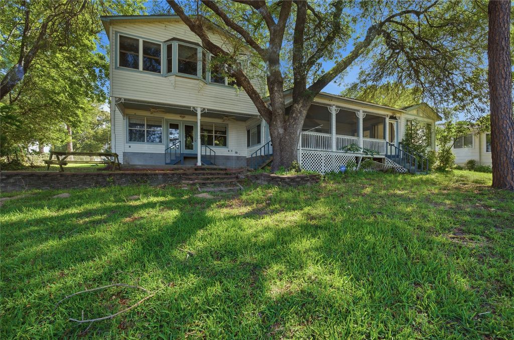 158 Baywood Boulevard, Mabank, TX 75156