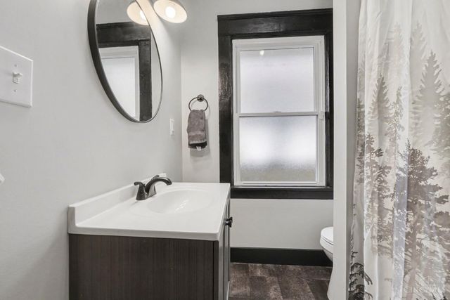 707 Fifteenth Avenue, Middletown, OH 45044