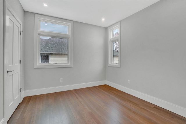 297 Concord Ave 1, Cambridge, MA 02138