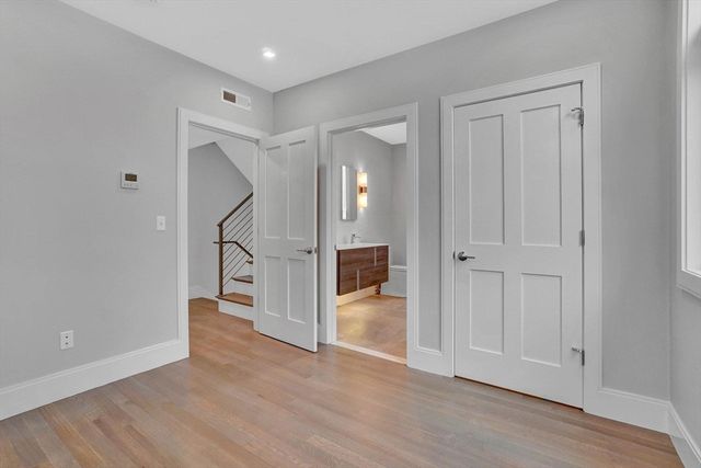 297 Concord Ave 1, Cambridge, MA 02138