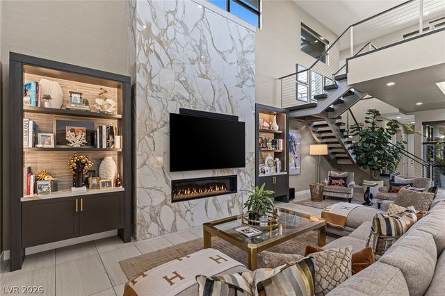 98 Glade Hollow Drive, Las Vegas, NV 89135