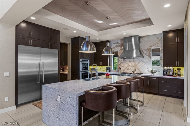 98 Glade Hollow Drive, Las Vegas, NV 89135