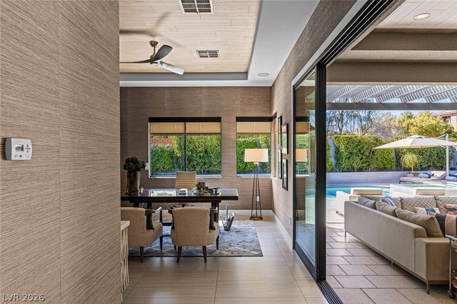 98 Glade Hollow Drive, Las Vegas, NV 89135