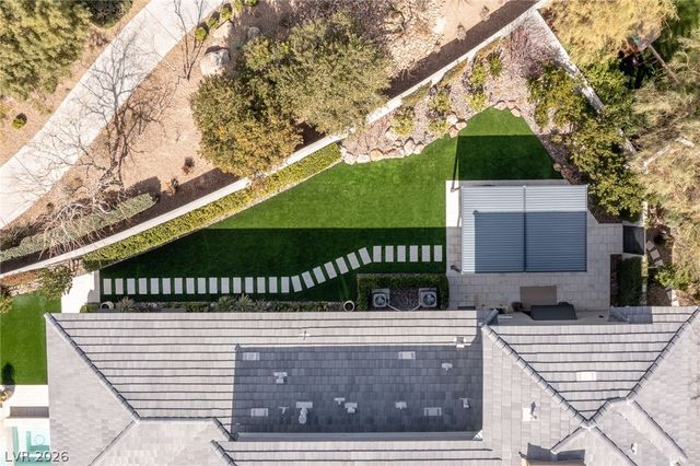 98 Glade Hollow Drive, Las Vegas, NV 89135