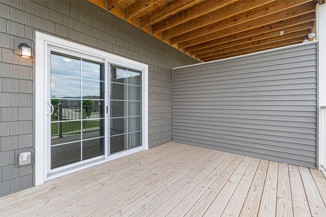 2871 Spring Rose Circle 207, Coralville, IA 52241