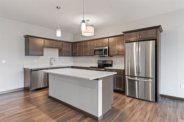 2871 Spring Rose Circle 207, Coralville, IA 52241