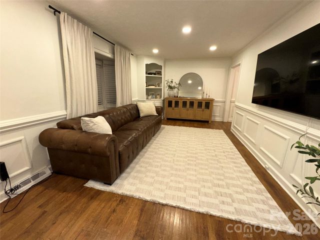 8224 Craighead Road, Harrisburg, NC 28075