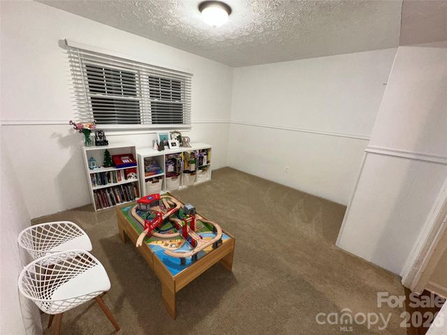 8224 Craighead Road, Harrisburg, NC 28075