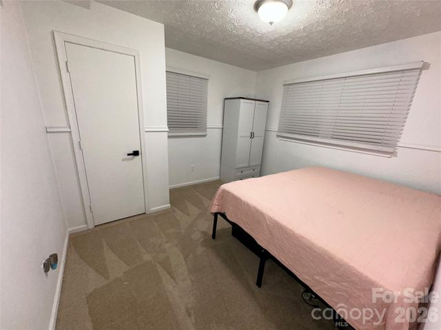 8224 Craighead Road, Harrisburg, NC 28075
