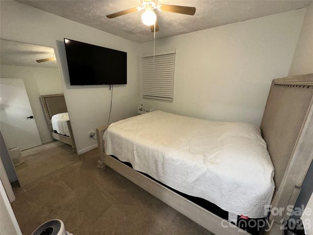 8224 Craighead Road, Harrisburg, NC 28075