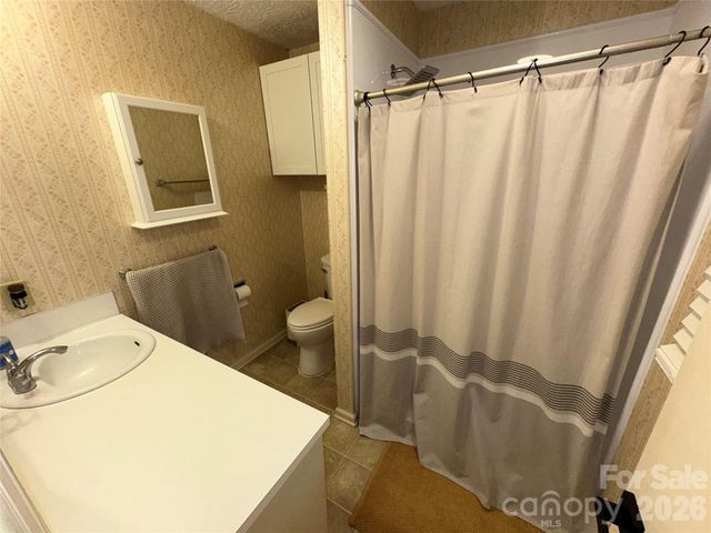 8224 Craighead Road, Harrisburg, NC 28075