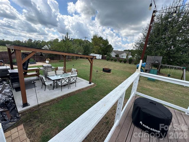 8224 Craighead Road, Harrisburg, NC 28075