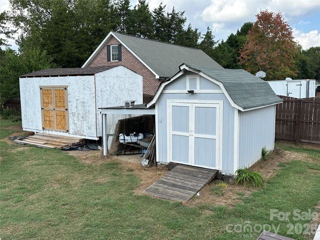 8224 Craighead Road, Harrisburg, NC 28075