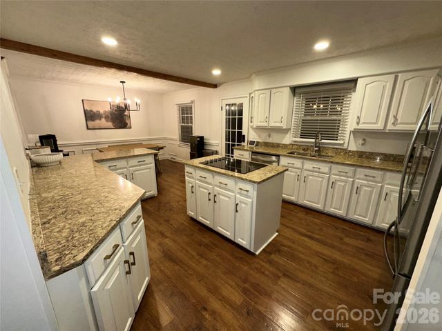 8224 Craighead Road, Harrisburg, NC 28075