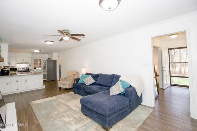 901 Glendale Drive, Aberdeen, NC 28315