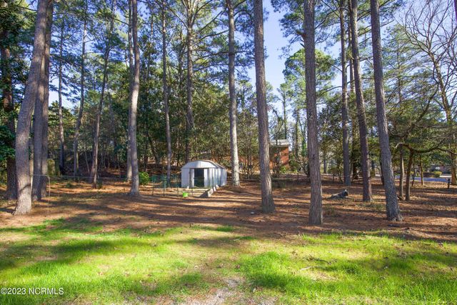 901 Glendale Drive, Aberdeen, NC 28315