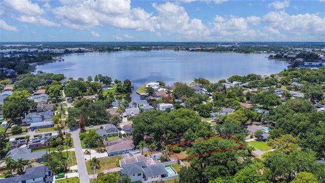 1014 MEADOWS AVENUE, Orlando, FL 32804