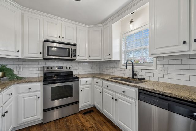 223 Osprey Dr, Gallatin, TN 37066