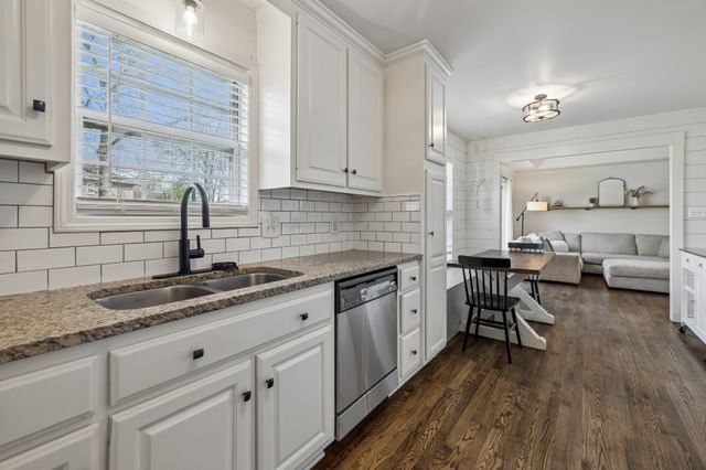 223 Osprey Dr, Gallatin, TN 37066